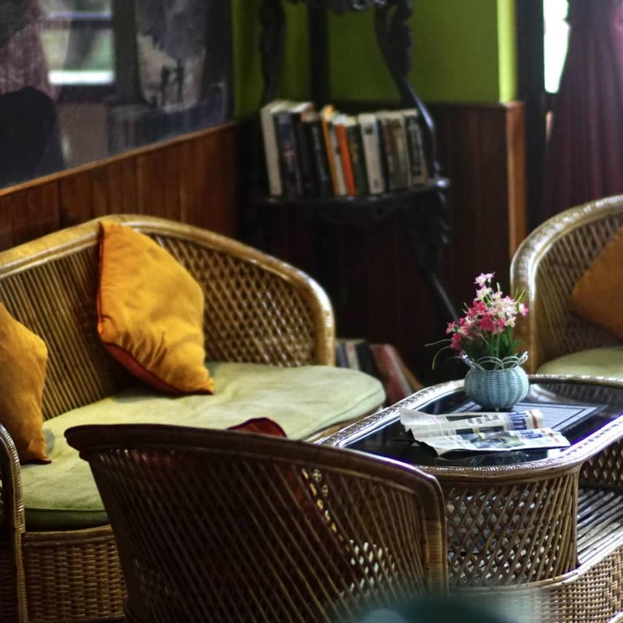 Monkey Bunky-3Monkeys Backpacker'S Hostel Kathmandu Esterno foto