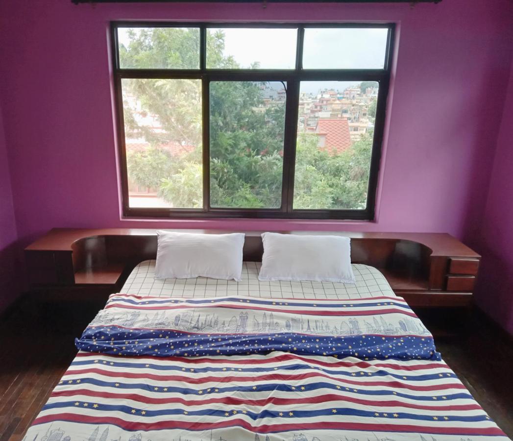 Monkey Bunky-3Monkeys Backpacker'S Hostel Kathmandu Esterno foto
