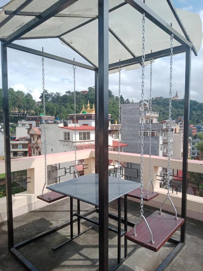 Monkey Bunky-3Monkeys Backpacker'S Hostel Kathmandu Esterno foto